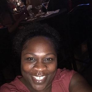 Meet your Posher, Jeannette